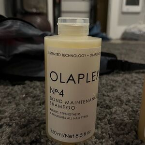 Olaplex No.4 Bond Maintenance Shampoo
